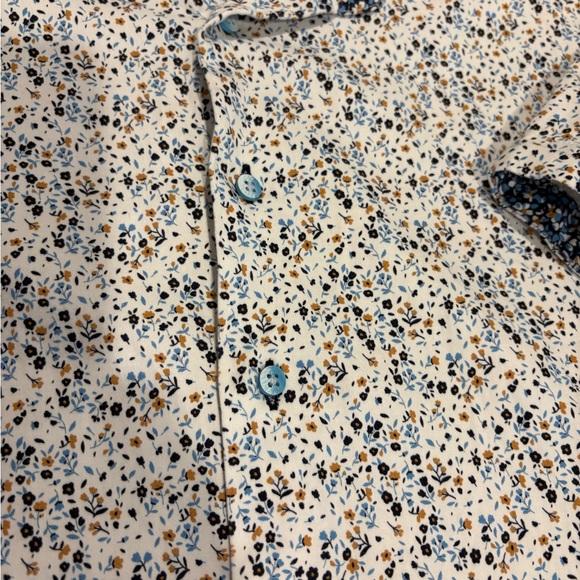 7 Downie Street  White and Blue Patterned Shirt - Picture 3 of 6